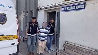Aralarında avukatların da olduğu 11 şüpheli FETÖ'den gözaltına alındı