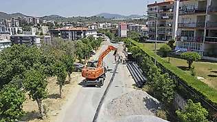 ASKİ, Kuşadası'nda altyapı yenileme çalışmalarına devam ediyor
