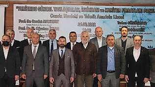 Ayvalık'ta  'Turizmde Güncel Yaklaşımlar, İstihdam ve Kariyer Fırsatları' masaya yatırıldı