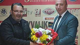 Ayvalık'ta İlçe Milli Eğitim Müdürü Bahadır engellileri unutmadı
