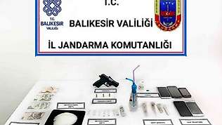Ayvalık'ta jandarmadan uyuşturucu kullanıcılarına operasyon
