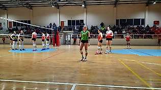 Ayvalıkgücü voleybolda doludizgin gidiyor
