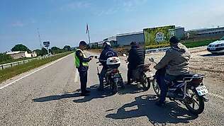 Balıkesir'de jandarmadan asayiş ve trafik uygulaması