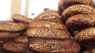 Balıkesir'de simit 3 lira oldu