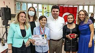 Buca BSM öğrencisi Uygar'a prestijli ödül