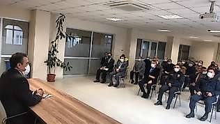 Burhaniye'de muhtarlar koronavirüs gündemi ile toplandı