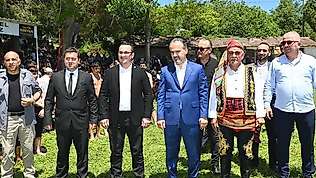 Bursa Büyükşehir Belediyesporlu güreşçiler 'Er Meydanı'nda rakip tanımadı
