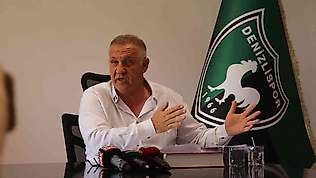 Denizlispor'u lige tutan Mesut Bakkal'dan çağrı: 'Bu kadroyu koruyun'