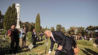 Fransız Askeri Mezarlığı'nda anma töreni yapıldı