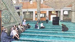 Gediz'de hac eğitim seminerleri başladı