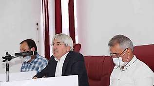 İvrindi Belediye meclisinden bakkallara destek