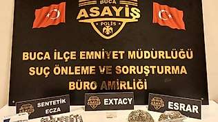 İzmir'de uyuşturucu ticaretine suçüstü