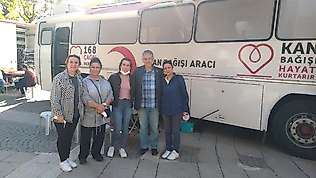 Kızılay Erdek'te kan topladı