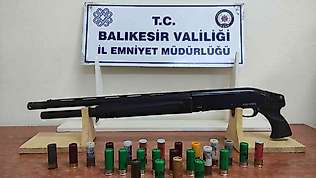 Polis 17 aranan şahsı gözaltına aldı