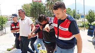 Seydikemer'de göçmen kaçakçılığı operasyonunda 5 gözaltı, 1 tutuklama