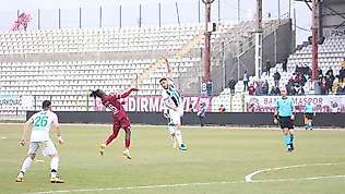 Spor Toto 1. Lig: Bandırmaspor 3 - Denizlispor 0 (İlk yarı sonucu)