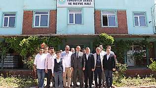 Turgutlu'da hal sezonu törenle açıldı