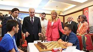 Türkiye Gençler Satranç Şampiyonası Merkezefendi'de başladı