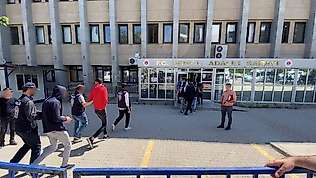 Ülke genelinde birçok kişiyi dolandıran 'Escort' şebekesinin 11 üyesi tutuklandı