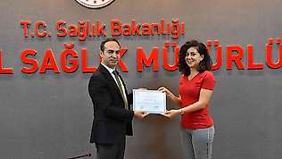 UMKE personeli olmaya hak kazanan personele sertifikaları takdim edildi