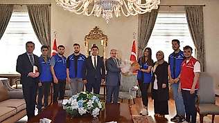 Vali Karadeniz kurum müdürlerini ağırladı