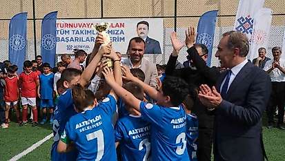 Minik kramponlarda şampiyon Burhan Erdayı