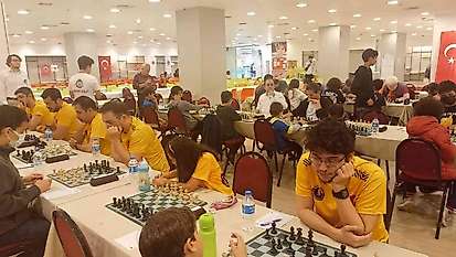 Satranç yöre yarışmalarında dereceye girenler ödüllendirildi