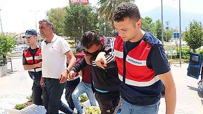 Seydikemer'de göçmen kaçakçılığı operasyonunda 5 gözaltı, 1 tutuklama