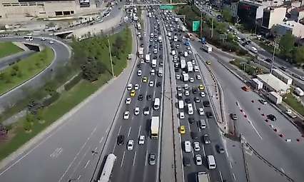 Yola çıkacaklar dikkat! İstanbul’da bayram trafiği başladı