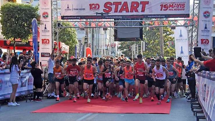 1919 kişi, İzmir'den 'Ata'sına koştu