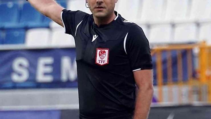 Altay - Kasımpaşa maçının hakemi Çağdaş Altay oldu