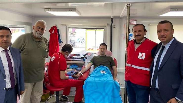 Altıntaş'ta 'Anca Beraber Kanca Beraber' isimli kan bağışı etkinliği