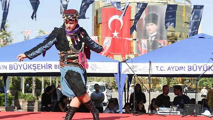 Aydın'da 19 Mayıs kutlamaları erken başladı