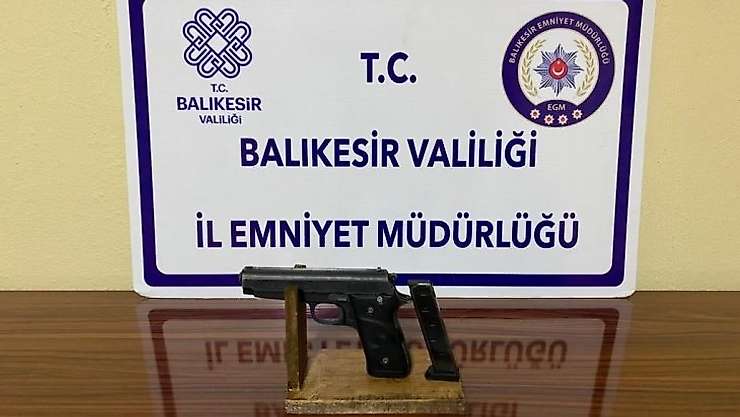 Balıkesir'de polisten 35 şahsa gözaltı