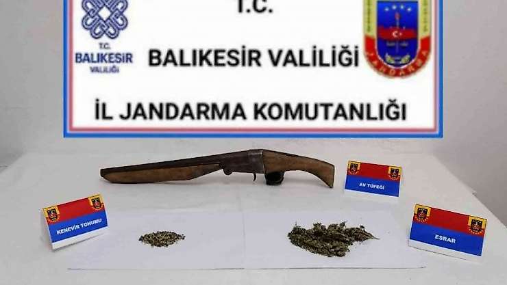 Balıkesir'de uyuşturucu operasyonu: 5 gözaltı