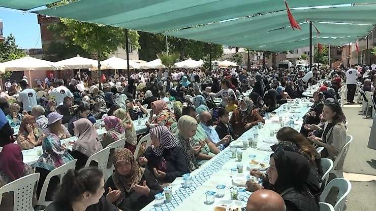 Barakfakih Hazretleri dualarla anıldı