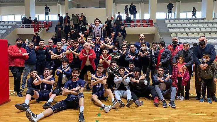 Bigadiç Belediyespor adım adım play-off'lara