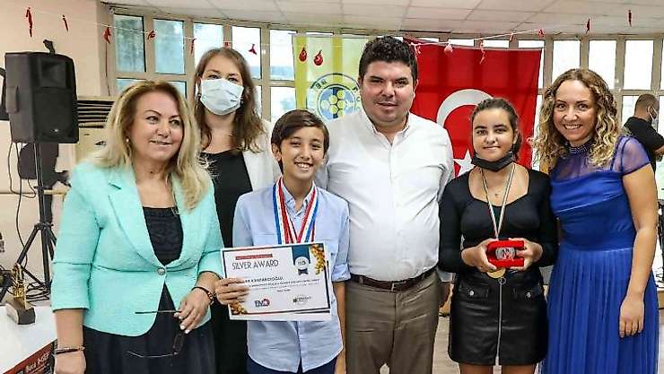 Buca BSM öğrencisi Uygar'a prestijli ödül