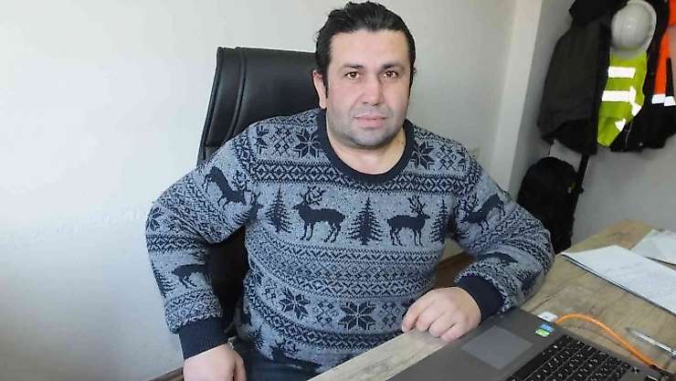 Burhaniye'de ormandaki fıstıkçamları köylüye gelir oldu