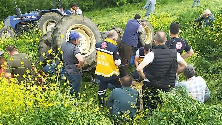 Bursa'da traktör devrildi: 1 ölü