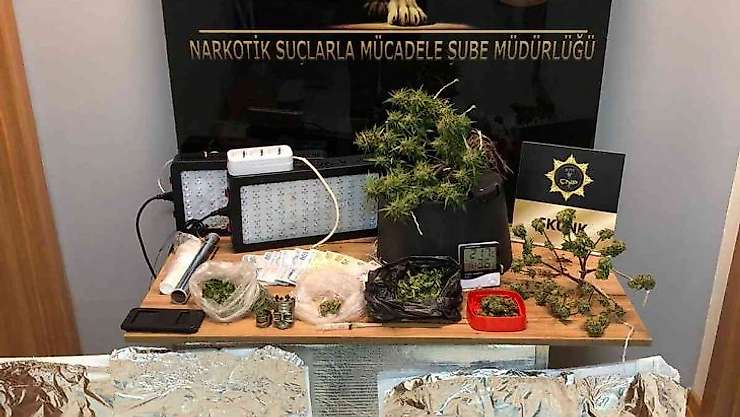 Çanakkale'de 1 ayda düzenlenen uyuşturucu operasyonlarında 11 kişi tutuklandı