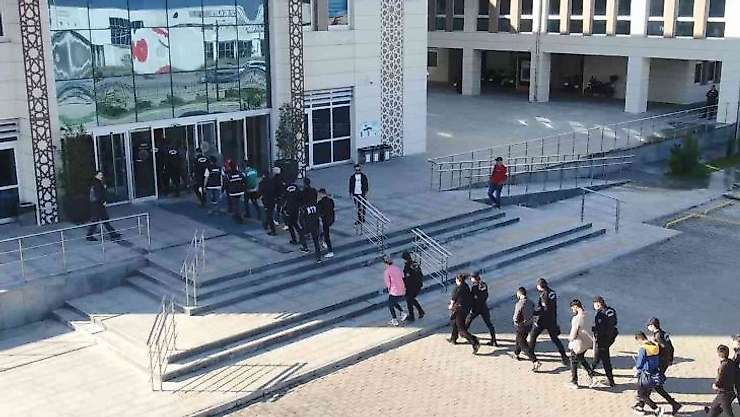 Çanakkale'de uyuşturucu operasyonunda 23 tutuklama