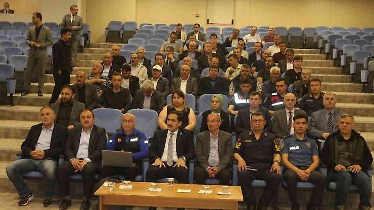 Domaniç'te İlçe Afet Değerlendirme Toplantısı
