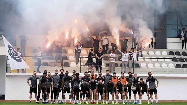 Manisa FK taraftarından coşkulu destek