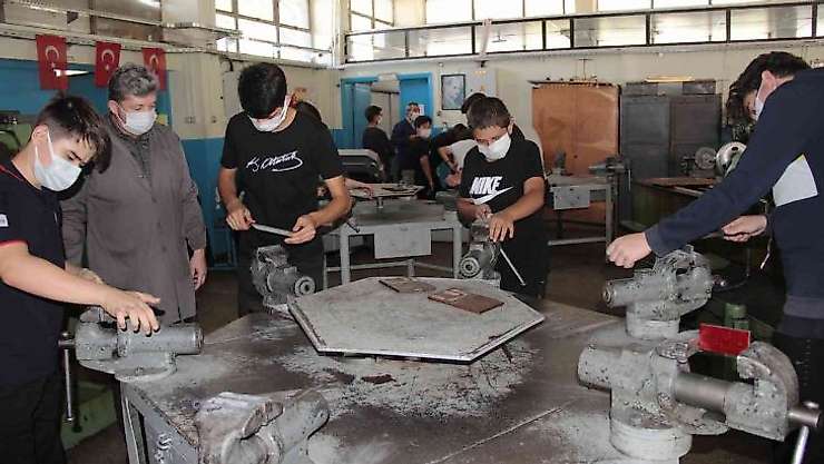 Muğla'da istihdama açılan dijital kapı 'çıkarıyorum.com'