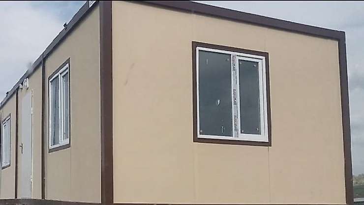 Prefabrik ev ilanıyla 30 kişiyi dolandıran şüpheliler yakayı ele verdi