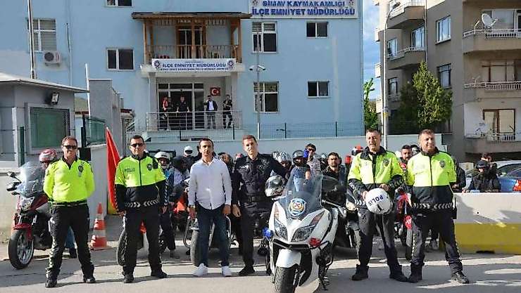 Simav'da motosiklet kullanımında farkındalık etkinliği