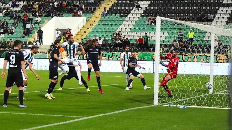 Spor Toto 1. Lig: Denizlispor: 4 - BB Erzurumspor: 0