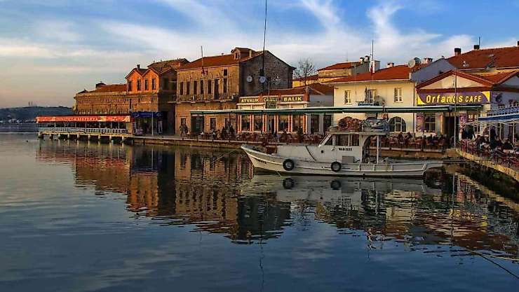 Turizmde Kuzey Ege'nin yıldızı Ayvalık,  Travel Turkey'de