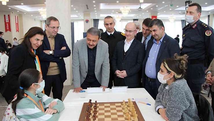 Türkiye Kadınlar Satranç Şampiyonası başladı